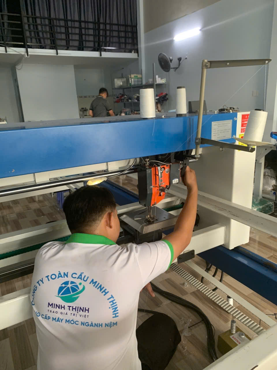 Lắp Đặt Máy Chần Nệm Bán Tự Động - Giải Pháp Hoàn Hảo Cho Sản Xuất Nệm